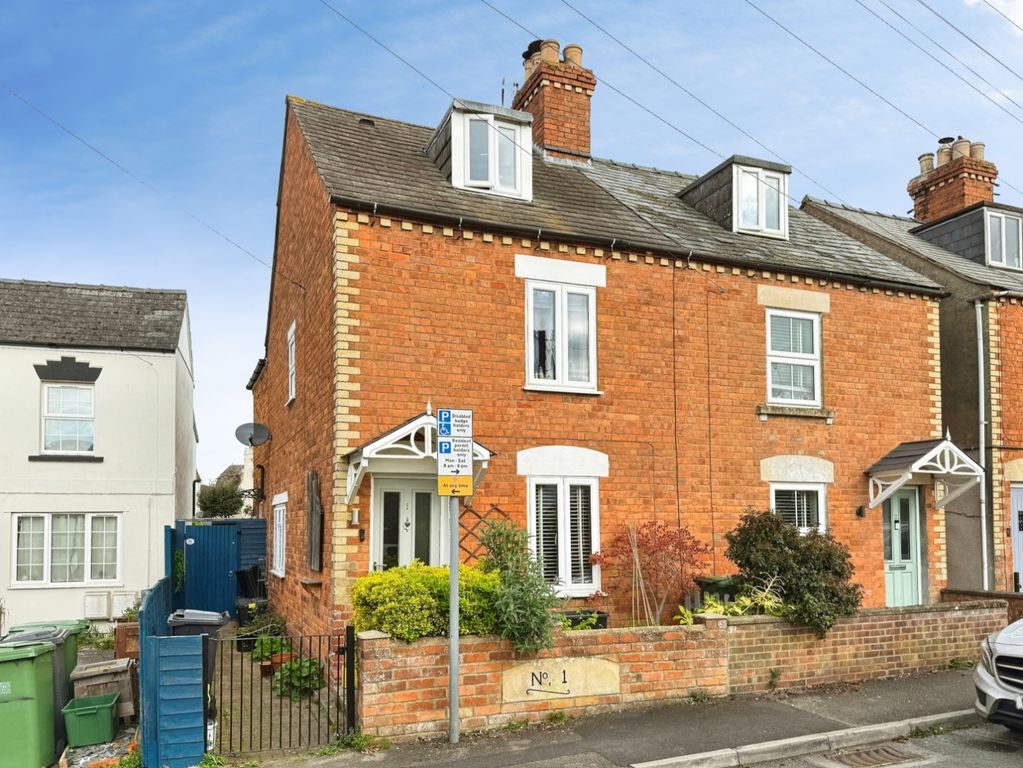 Property photo 1 of 16 Pbox-Img.Jpeg