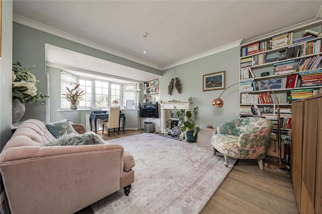 Property photo 2 of 20 Picture No. 15