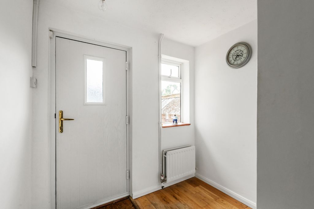 Property photo 3 of 18 3