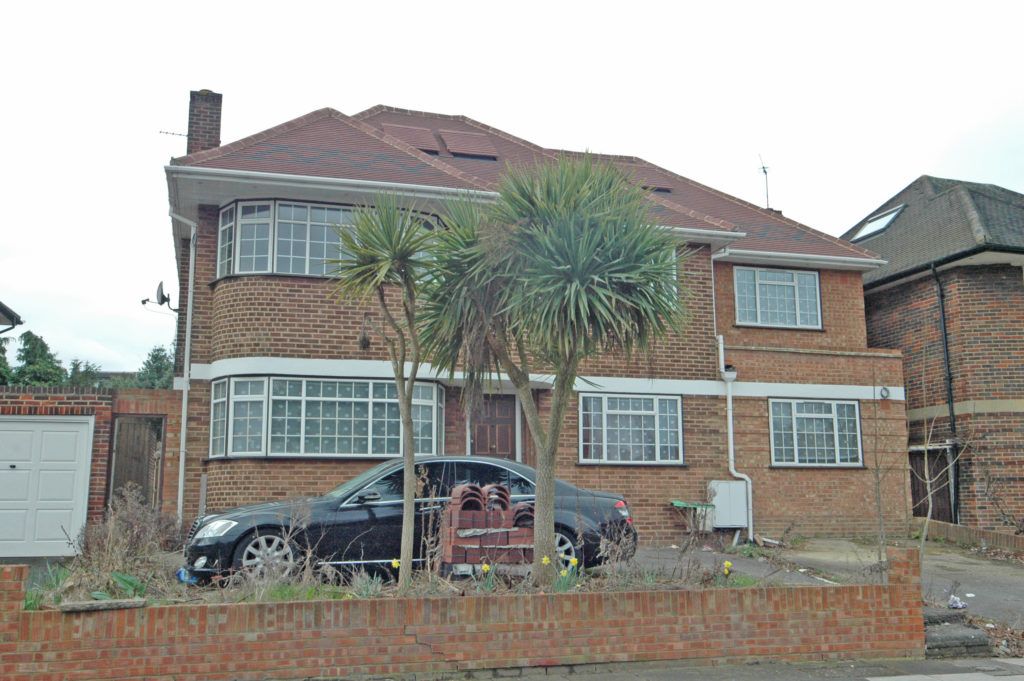 Property photo 1 of 8