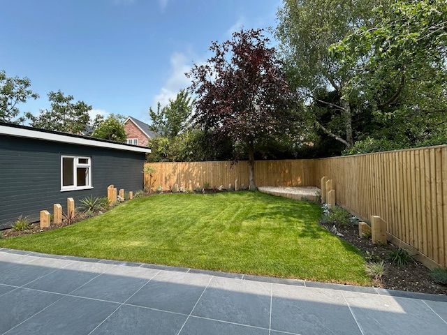 Property photo 2 of 23
