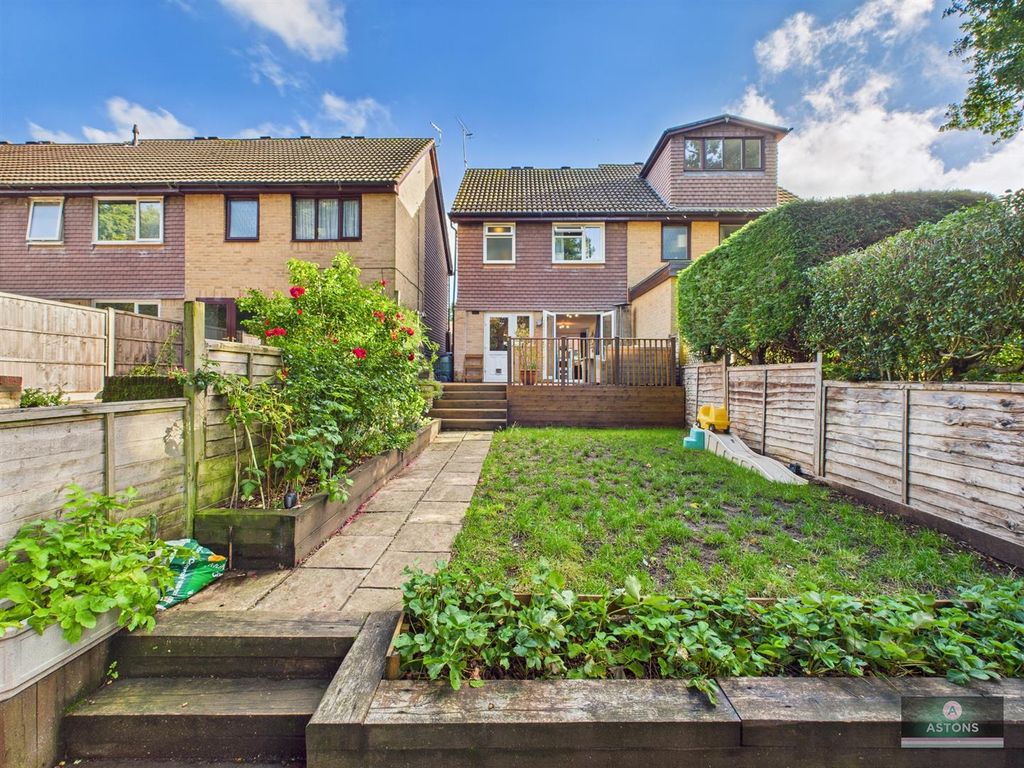 Property photo 1 of 13 Cam04622G0-Pr0043-Still011.Jpg