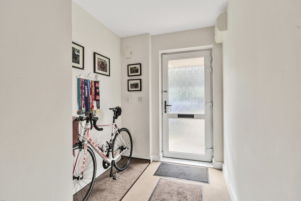 Property photo 3 of 12 Photo 5