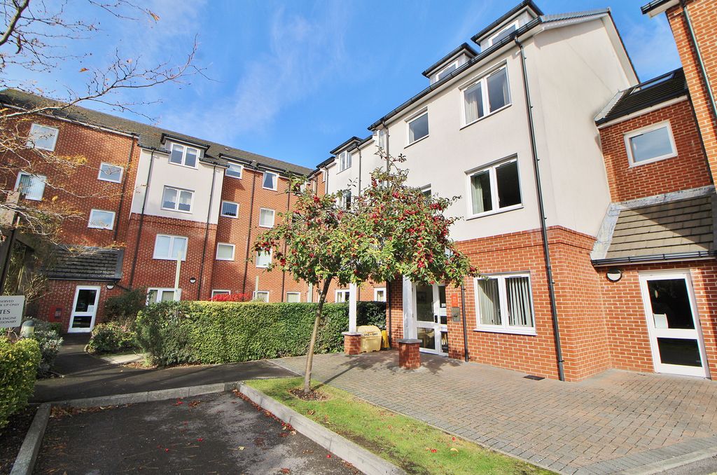 Property photo 1 of 13