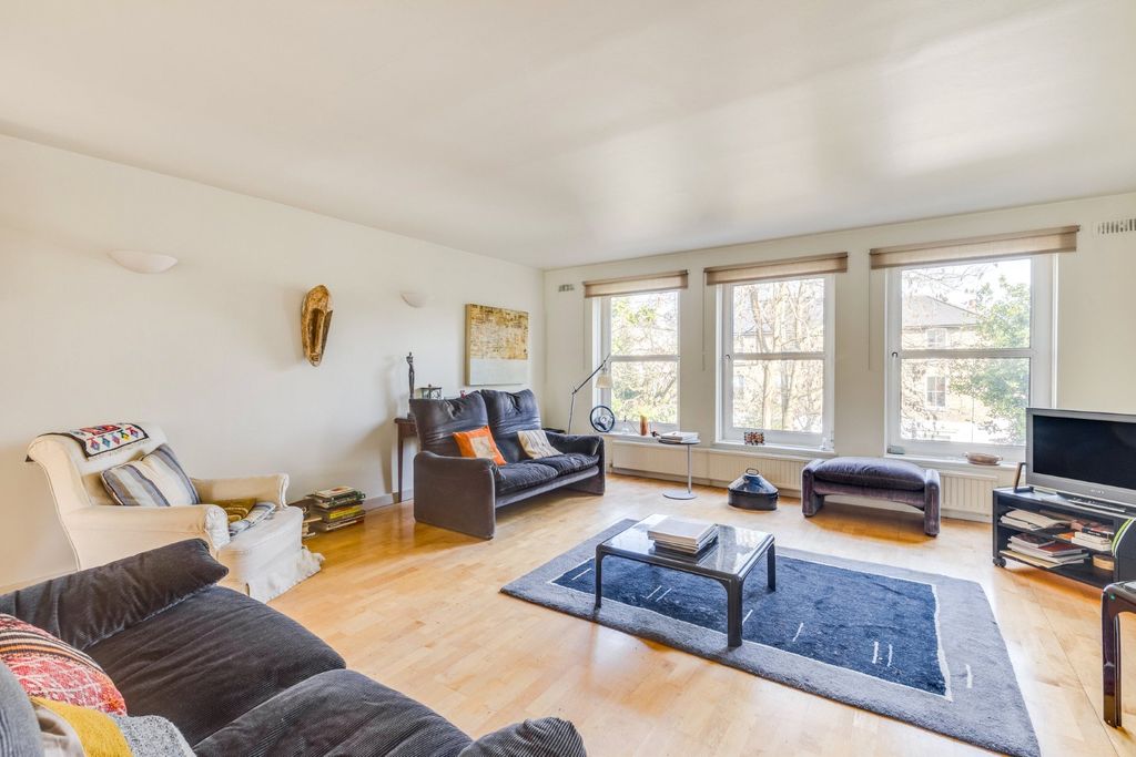 Property photo 3 of 9 Picture No. 04