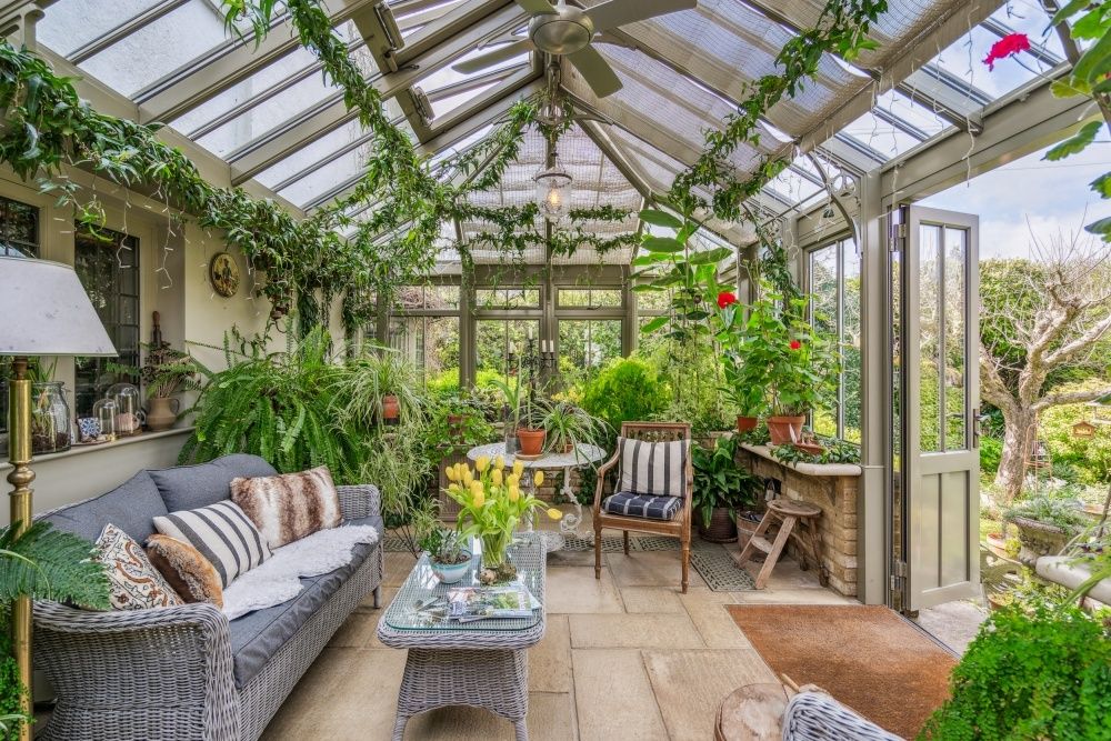 Property photo 2 of 38 Orangery (21)