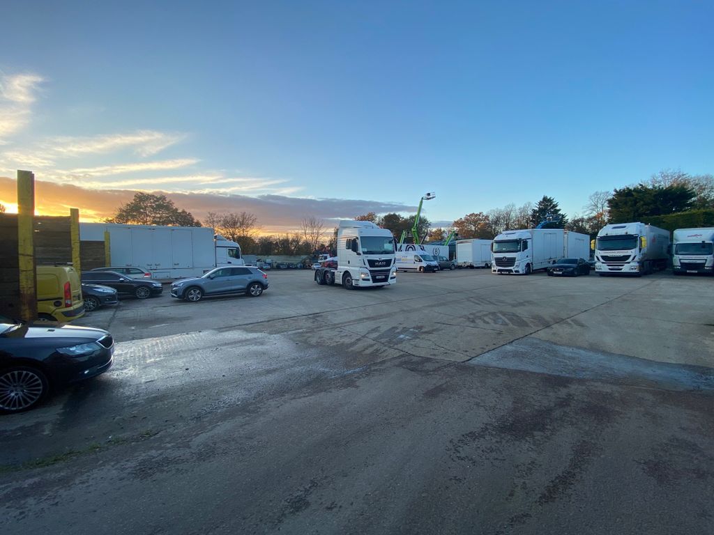 Property photo 1 of 5 Hgv Parking