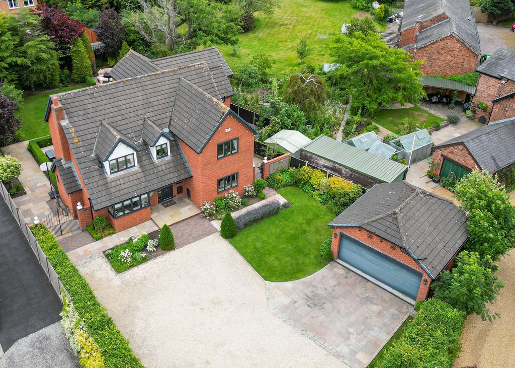 Property photo 1 of 45