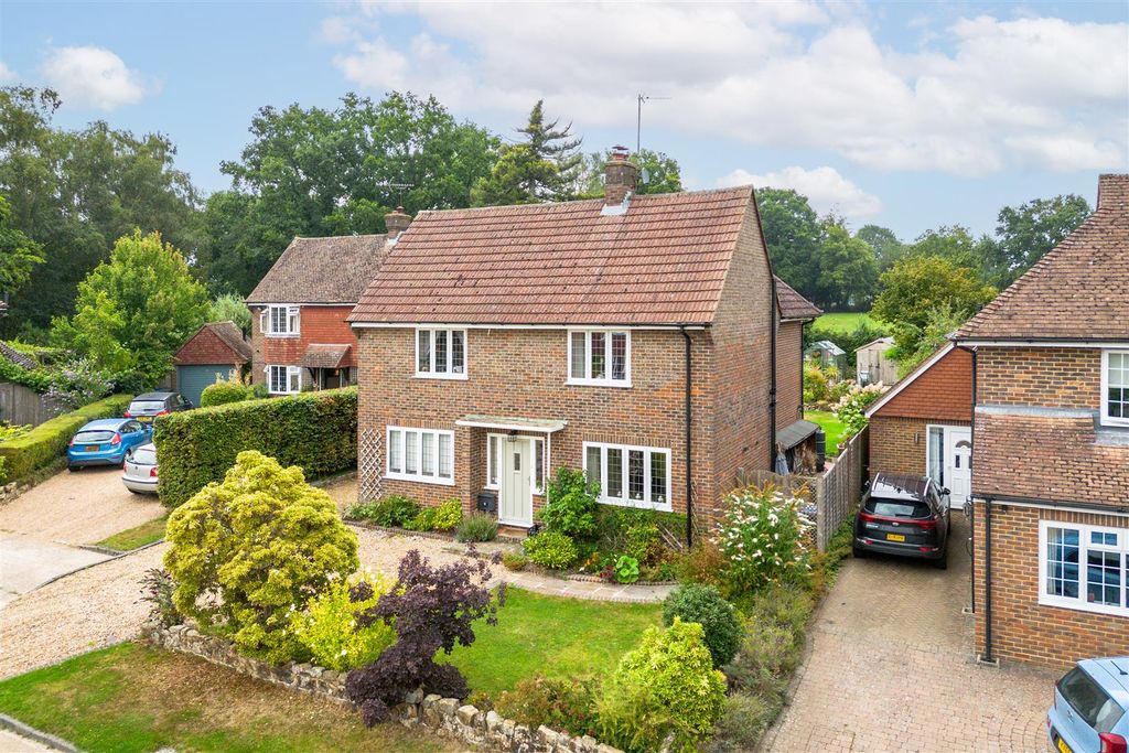 Property photo 1 of 33