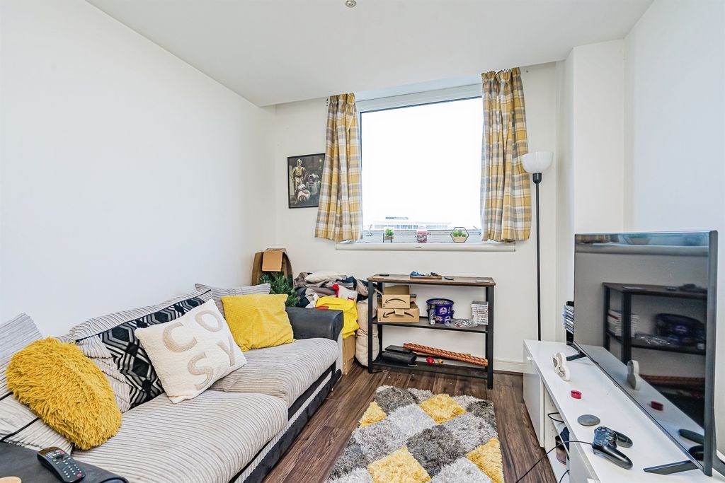 Additional image 9 of 1 bed flat for saleWaterfront West, Brierley Hill DY5