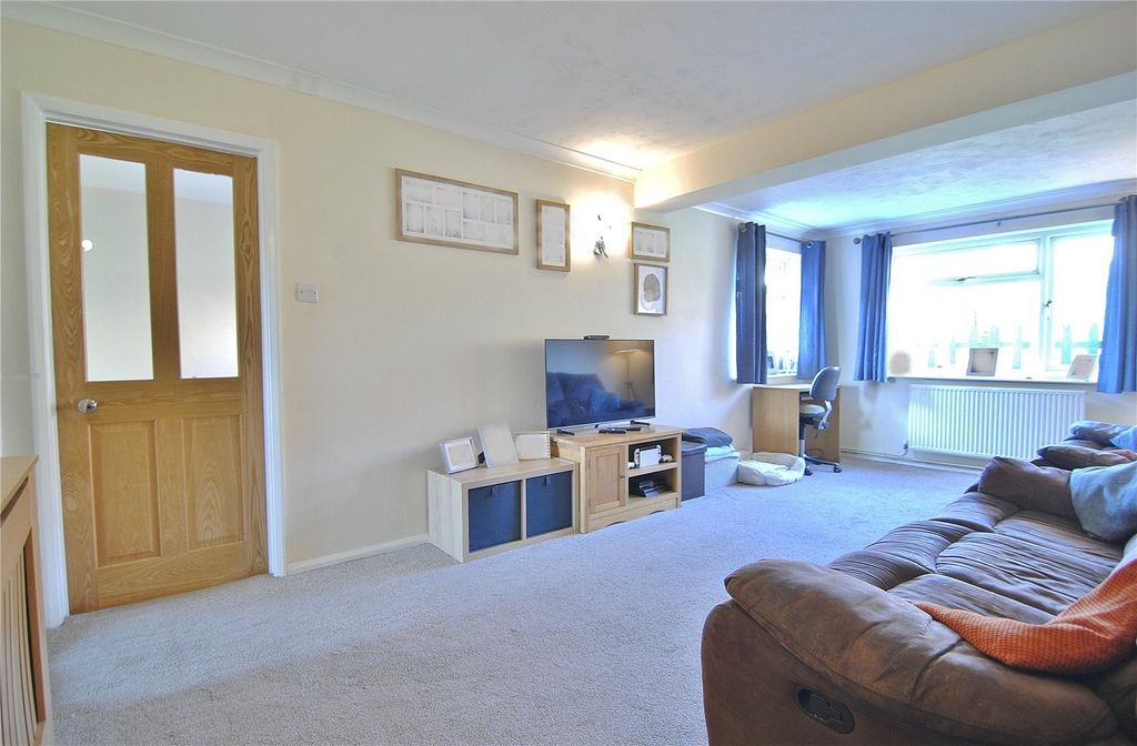 Property photo 3 of 16 Picture No. 26