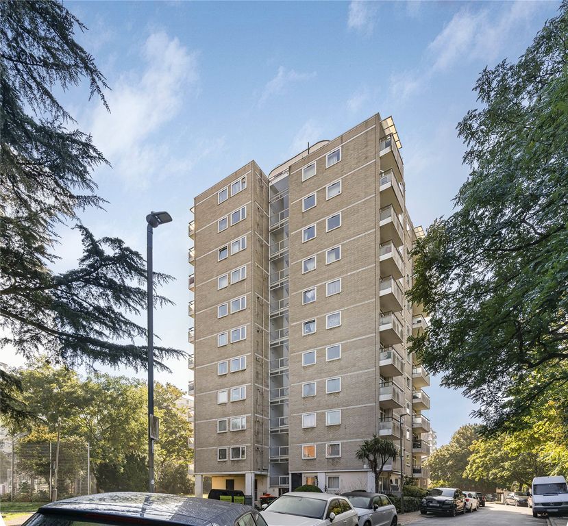 Property photo 1 of 17 Exterior