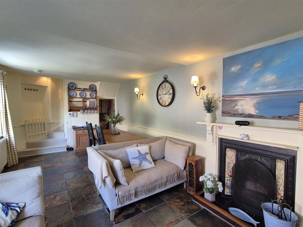 Property photo 2 of 16 Living Area