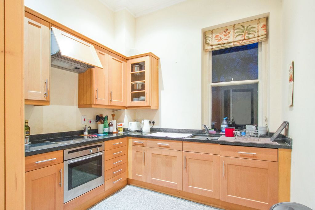 Property photo 2 of 9 2.Jpg