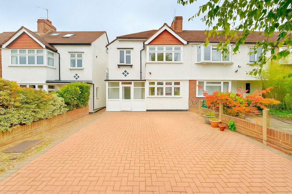 Property photo 1 of 11 Foh