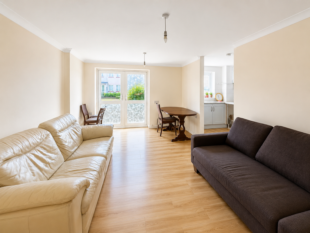Property photo 1 of 7 47A Highmead Crescent
