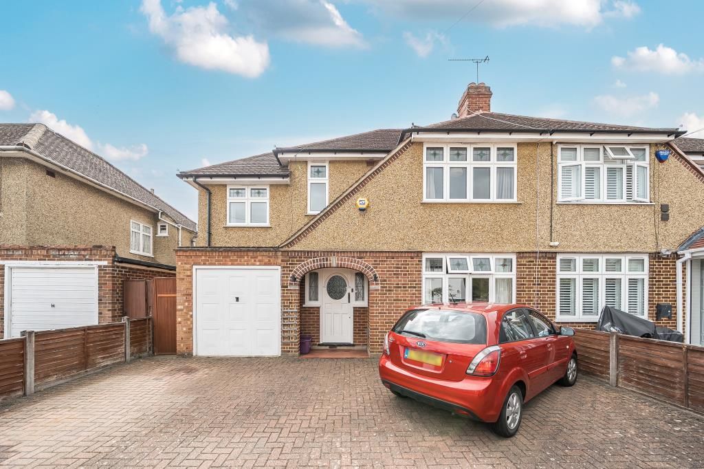 Property photo 1 of 16 External View