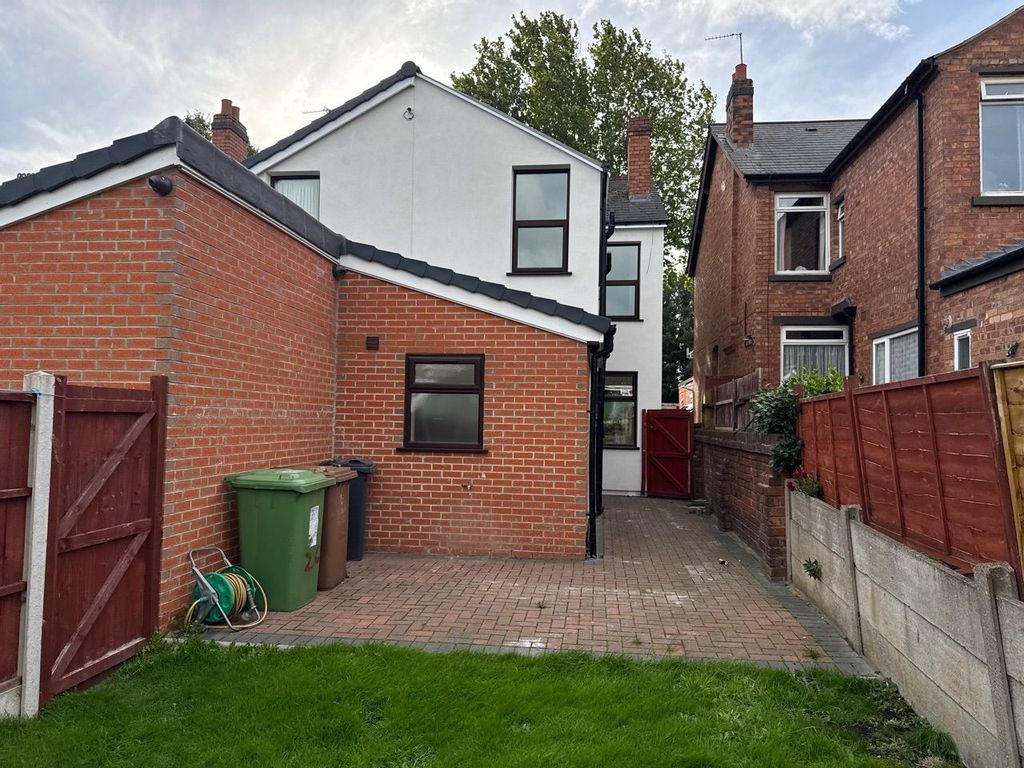 Property photo 3 of 3