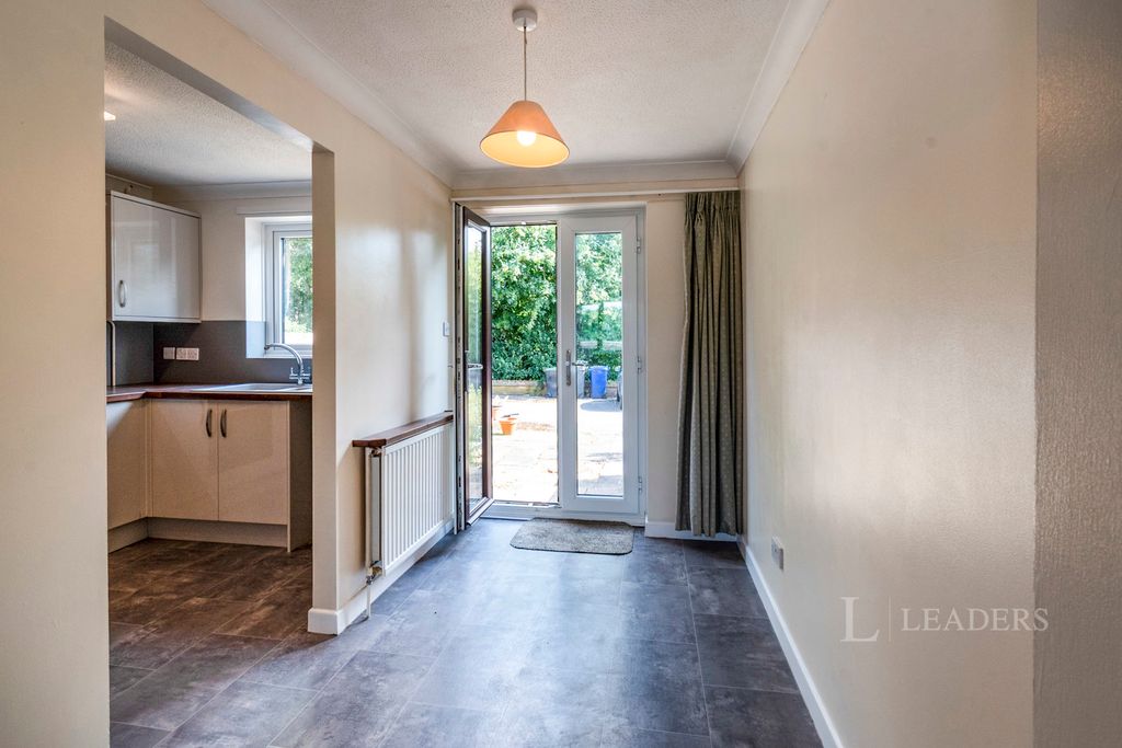 Property photo 3 of 15 Pbox-Img.Jpg