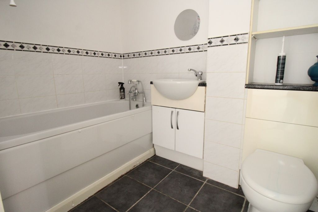 Property photo 3 of 5 Img_5671