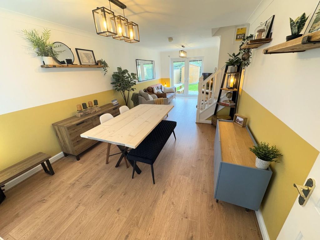 Property photo 3 of 29 Lounge/Dining Room