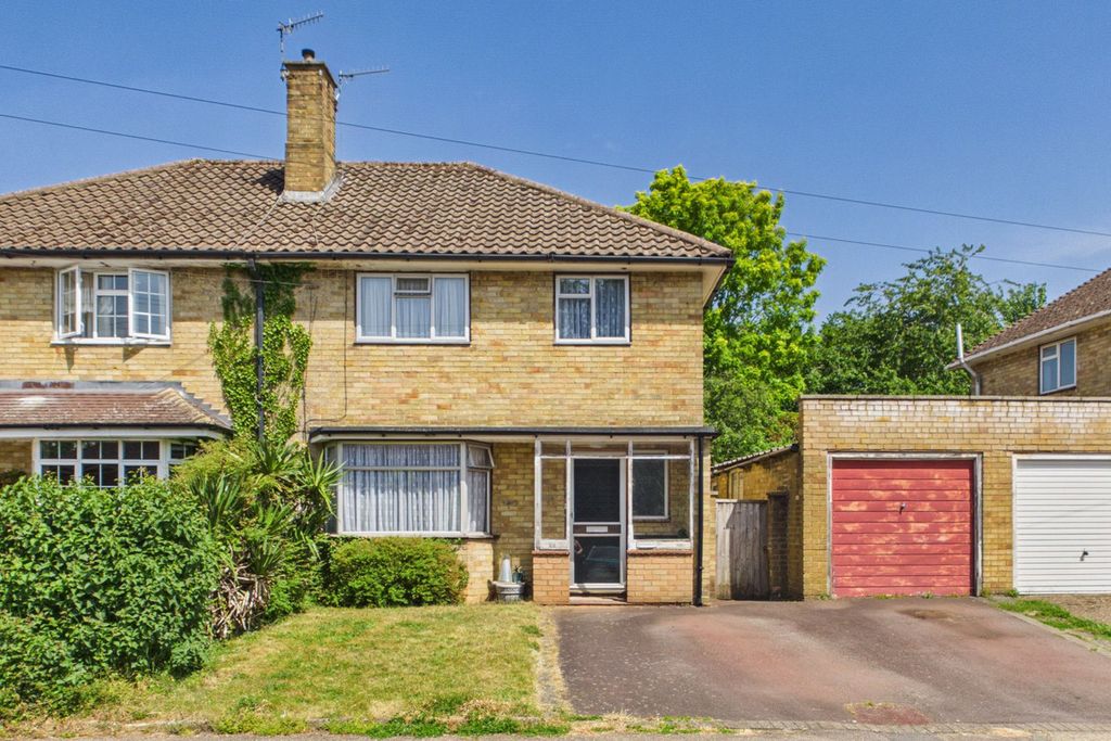 Property photo 1 of 11