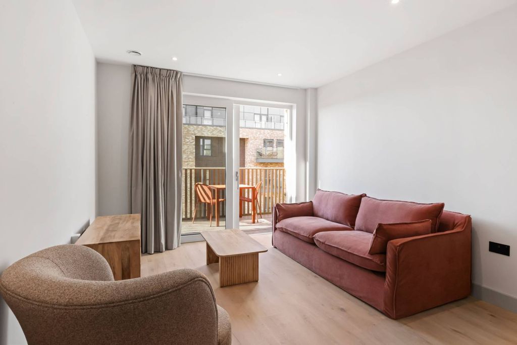 Property photo 1 of 29