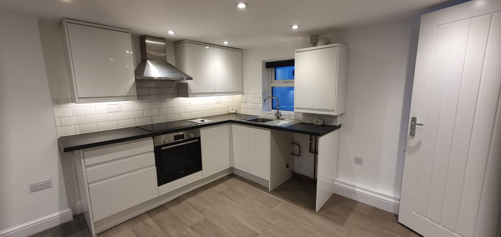 Property photo 3 of 5 Img-20260226-Wa0008