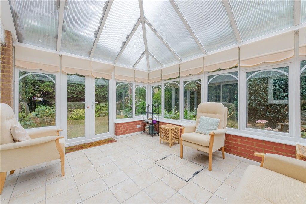 Property photo 3 of 9 Conservatory
