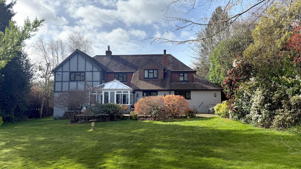 Property photo 2 of 21 Image