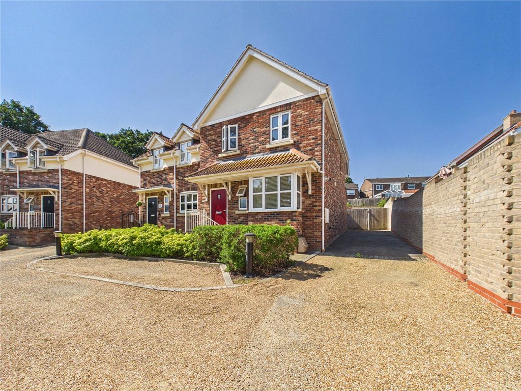 Property photo 1 of 14 Picture No. 17
