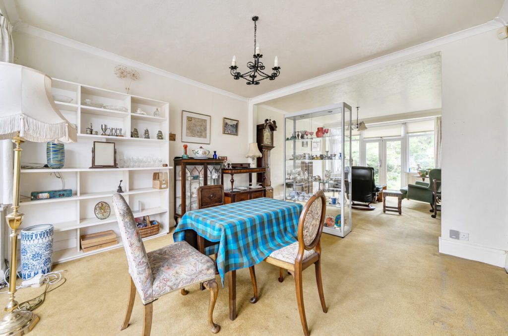 Property photo 3 of 18