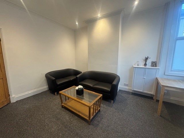 Property photo 3 of 14 Image