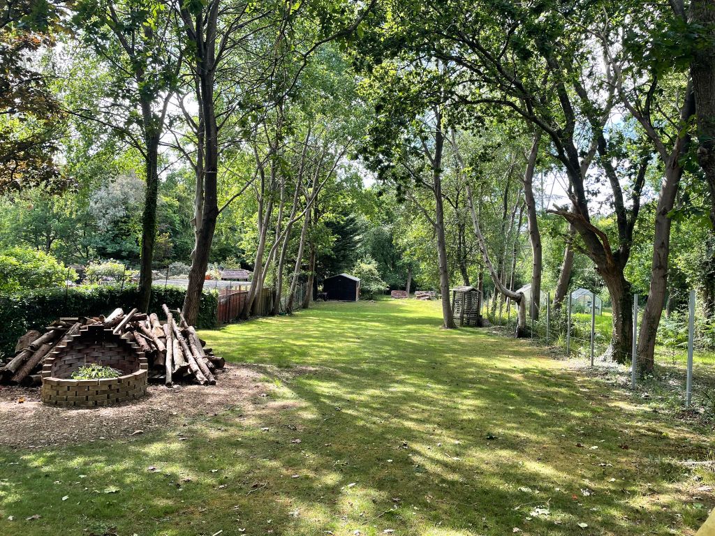 Property photo 2 of 26 Rear Garden