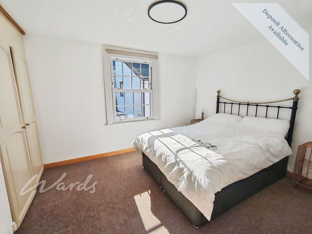 Property photo 2 of 11 Bedroom 1