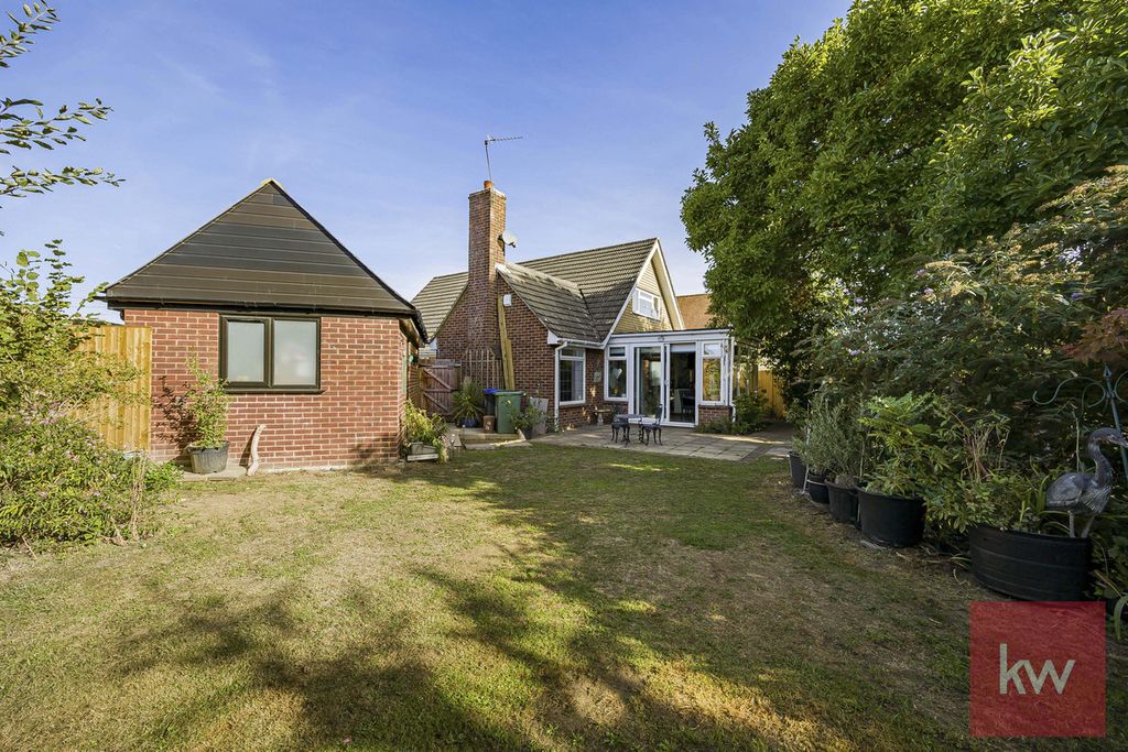 Property photo 3 of 26