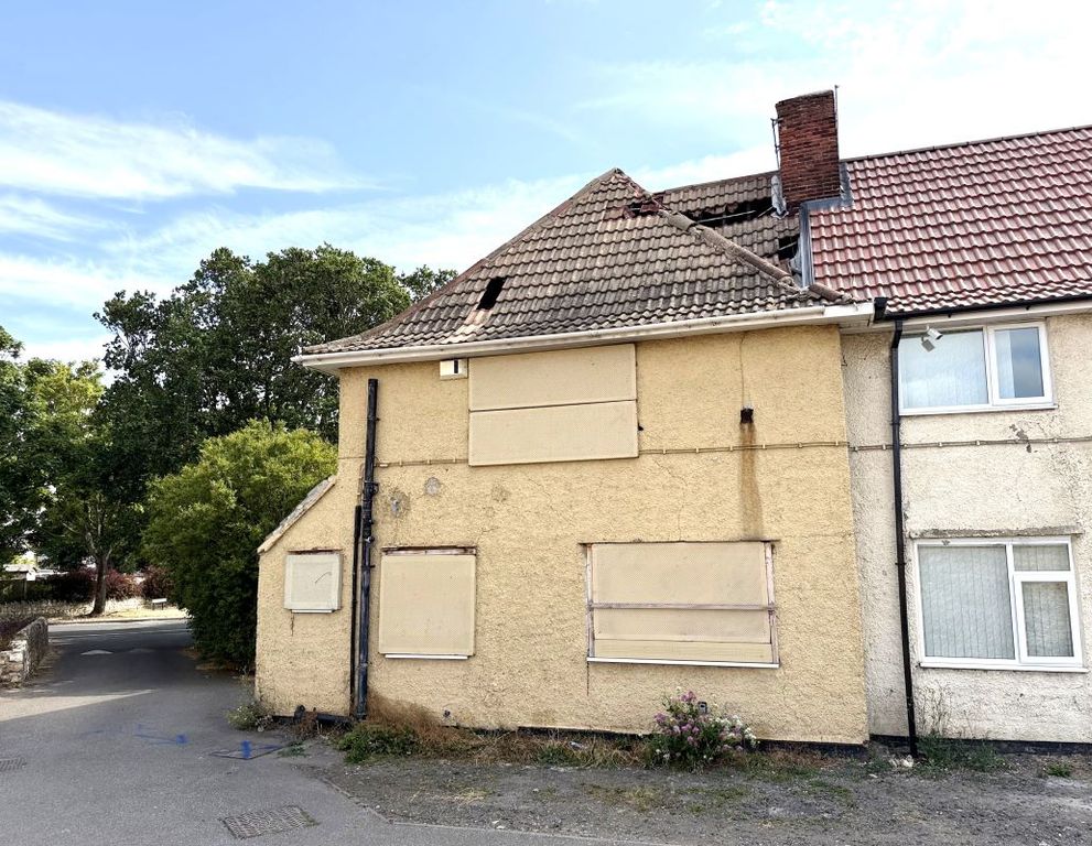Property photo 1 of 4