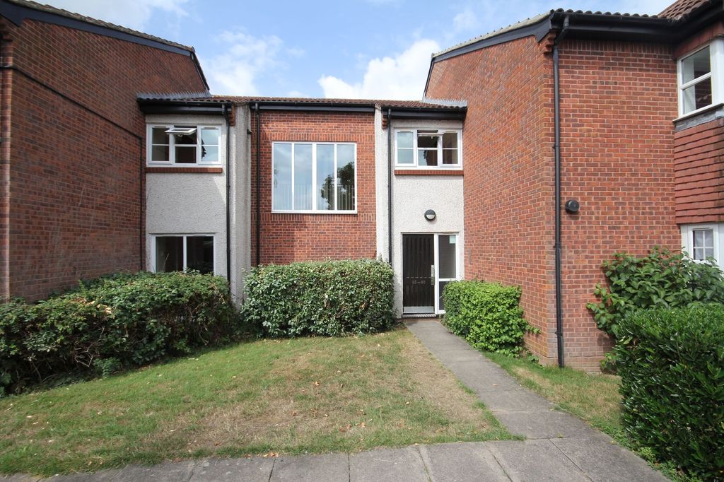Property photo 1 of 7