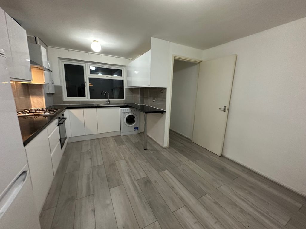 Property photo 3 of 15 Gallery