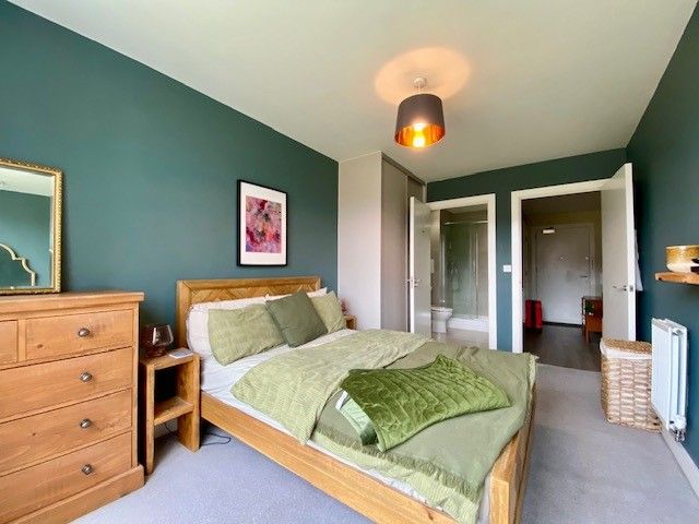 Property photo 2 of 10 Bedroom 1