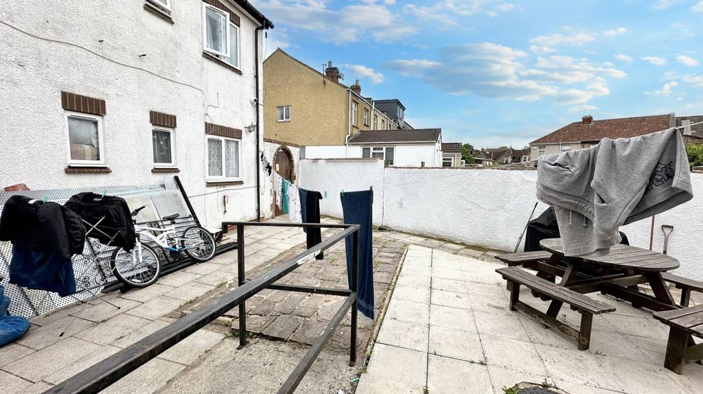 Property photo 2 of 6 Spacious Paved Garden With Social Seating Area...