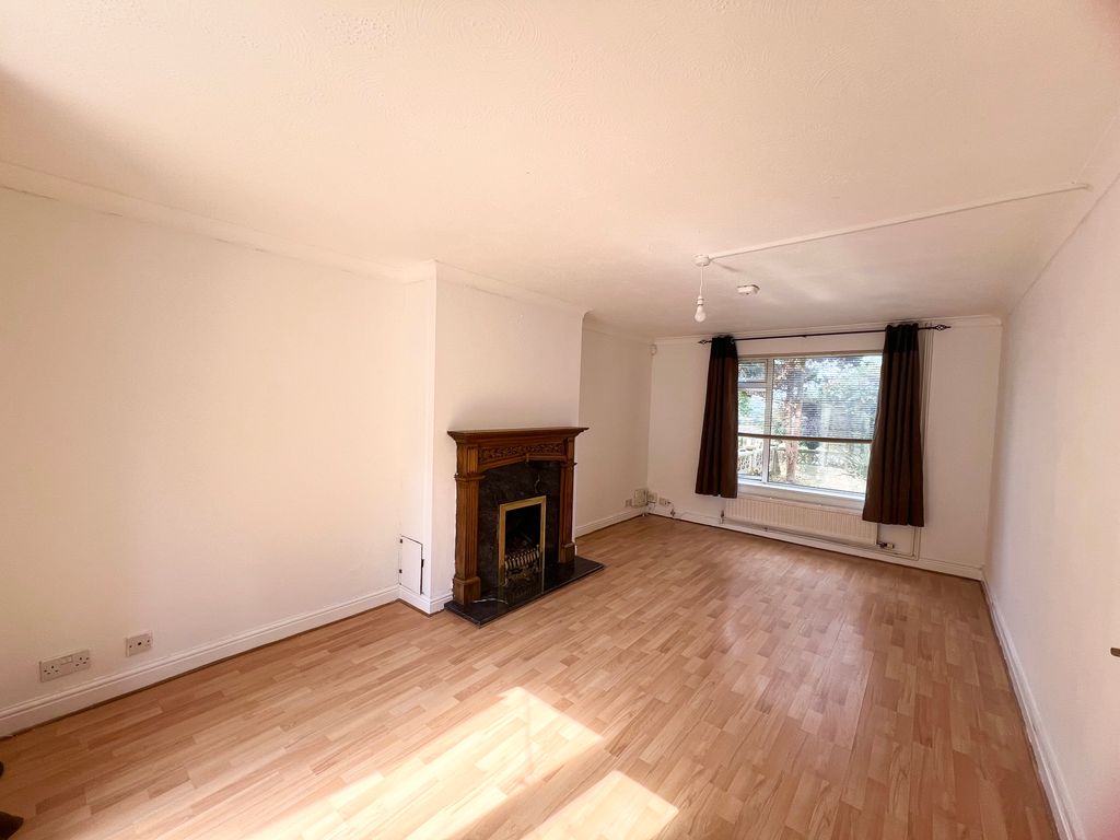 Property photo 3 of 8 Living Room