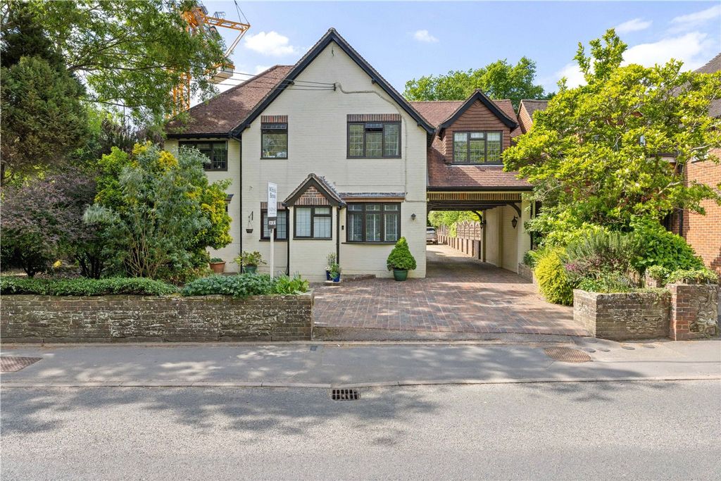 Additional image 17 of 2 bed flat for saleHaslemere Road, Liphook GU30