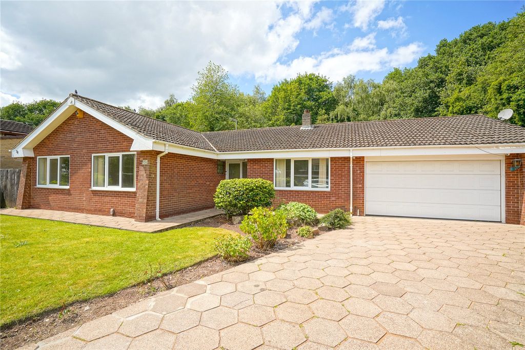 Property photo 1 of 14 Picture No. 15