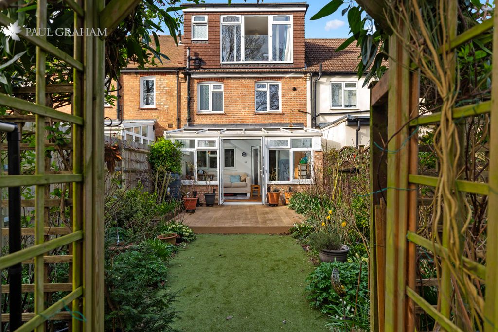 Property photo 2 of 17 Dsc01924