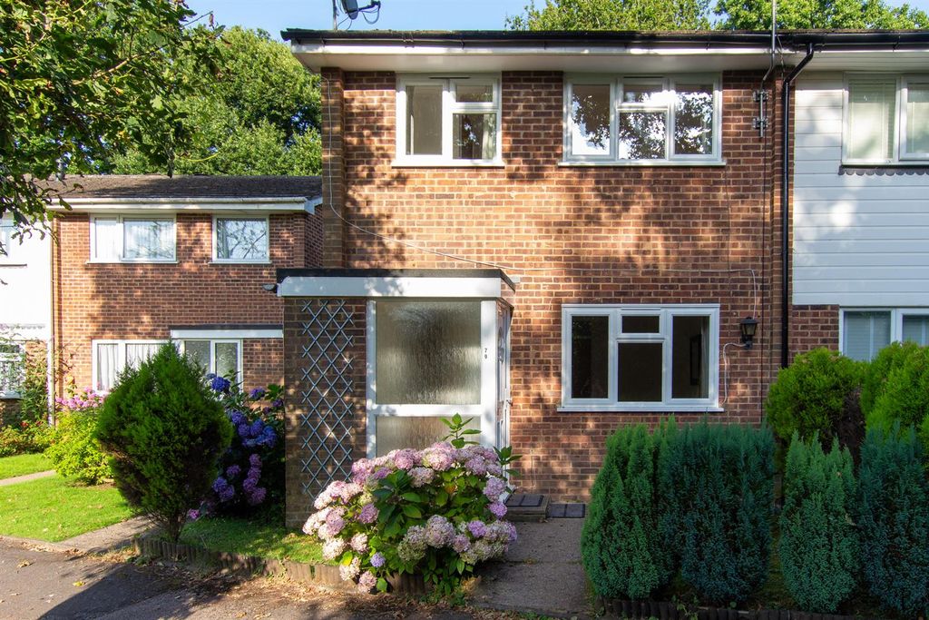 Property photo 1 of 10 79 Wealden Way - Front.Jpg