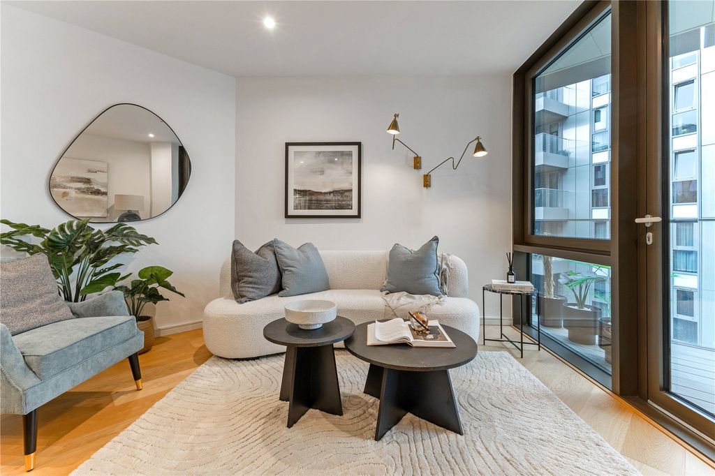 Property photo 2 of 24 Reception Room