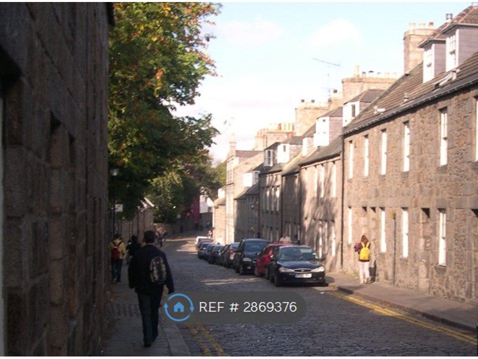 Property photo 1 of 4