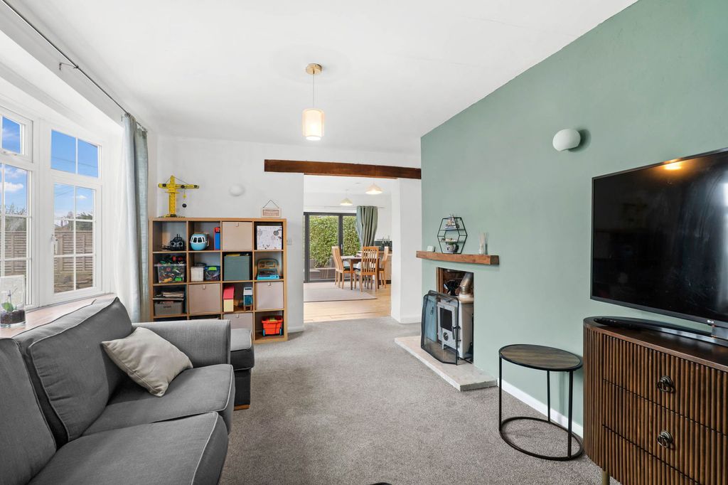 Property photo 3 of 15