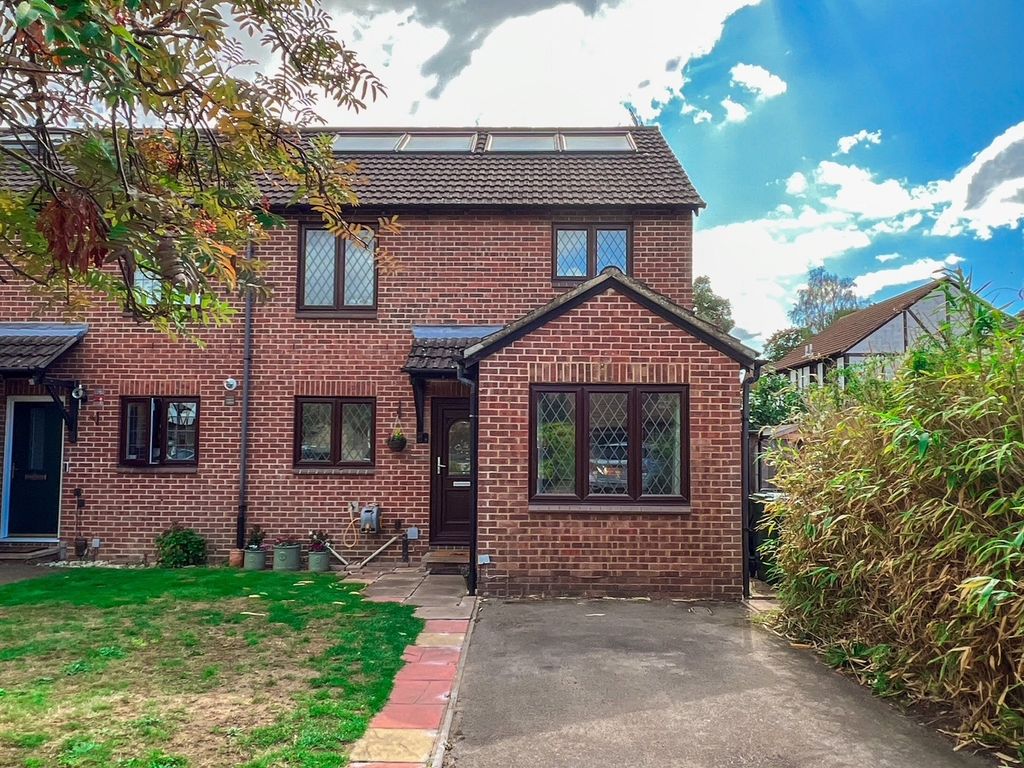 Property photo 1 of 35